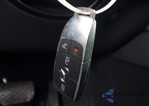 2023 Mercedes-Benz Gle 350 4Matic z USA, uszkodzony, nr VIN 4JGFB4KB2PA898529